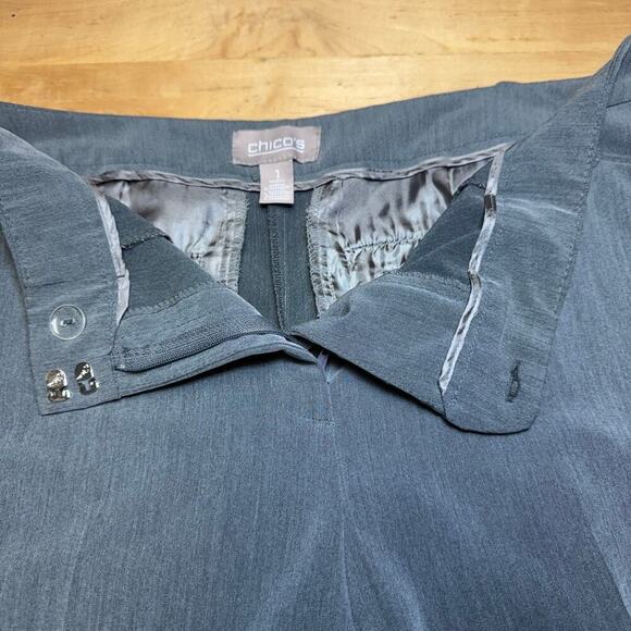 Chico’s Women’s Dress Pants. Light Gray. Size 1 (M) short. - Picture 6 of 6